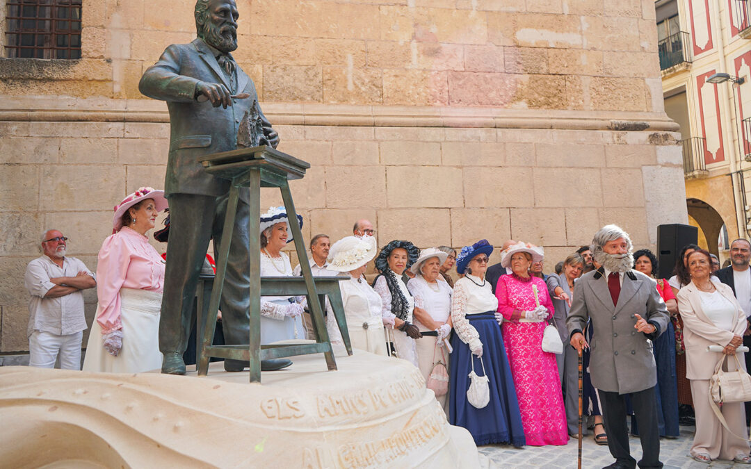 Miró takes part in a new tribute to Antoni Gaudí in the heart of Reus