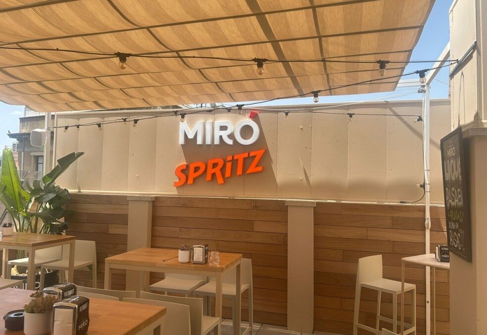 Miró Spritz reaches new heights in Reus with a new rooftop at Hotel Centre