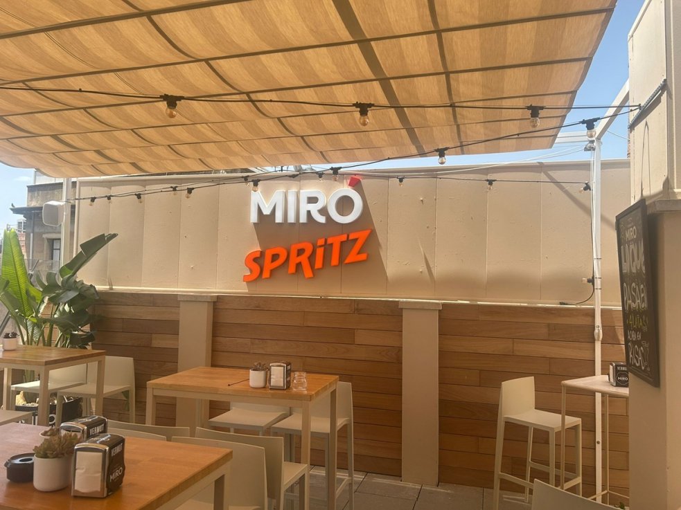 download Miró Spritz en Reus